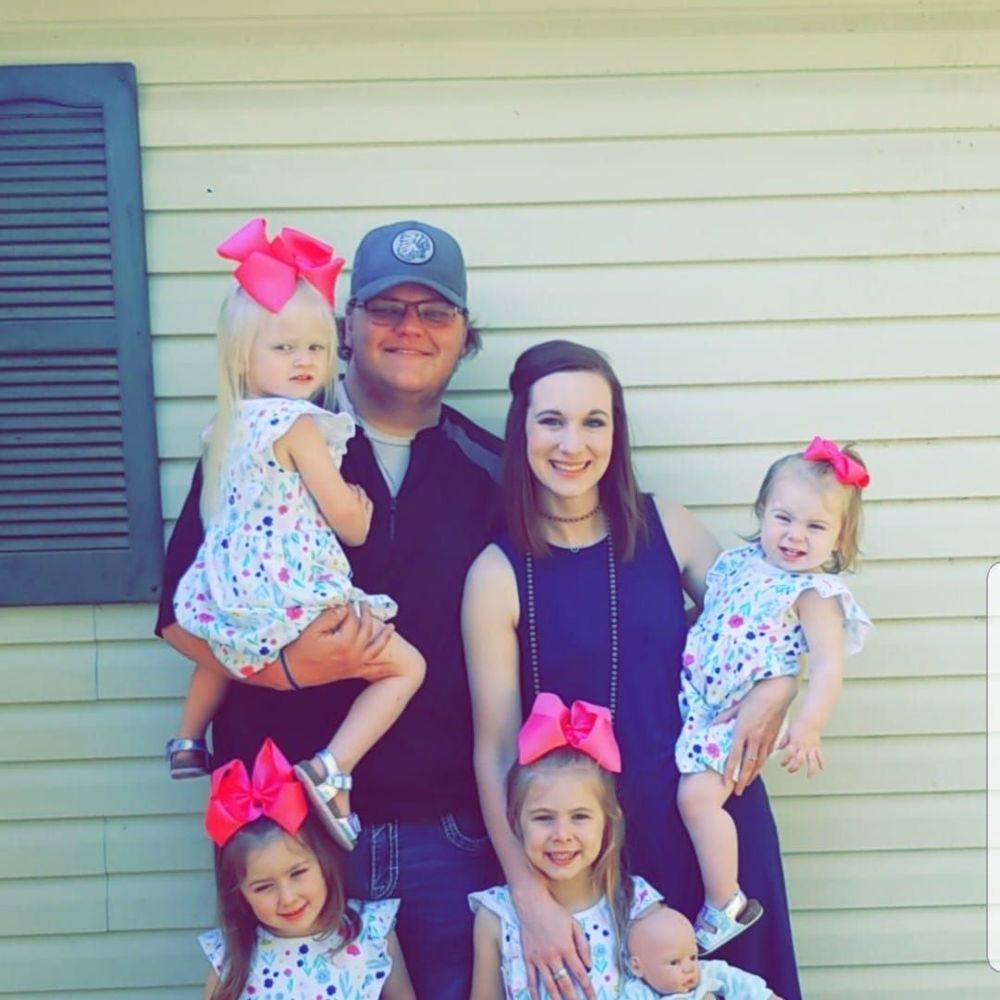 Meet your Posher, Elizabeth